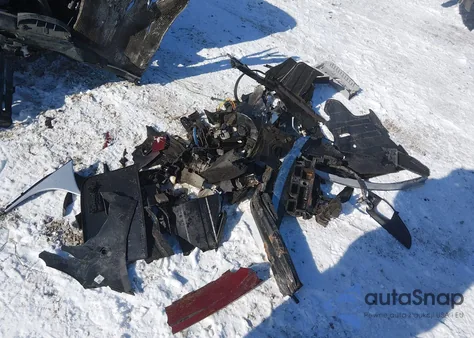 2014 Hyundai Sonata Se z USA, uszkodzony, nr VIN 5NPEC4AC6EH944294